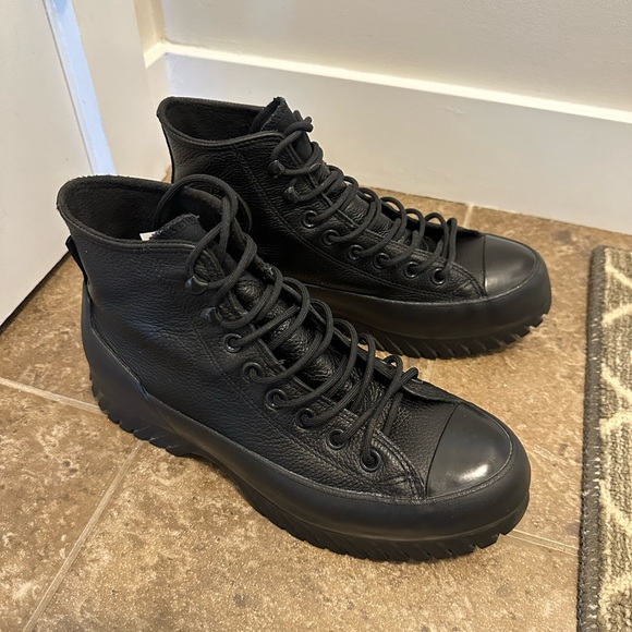 [SOLD] Converse All Star Lugged Winter Boots - Picture 6 of 14